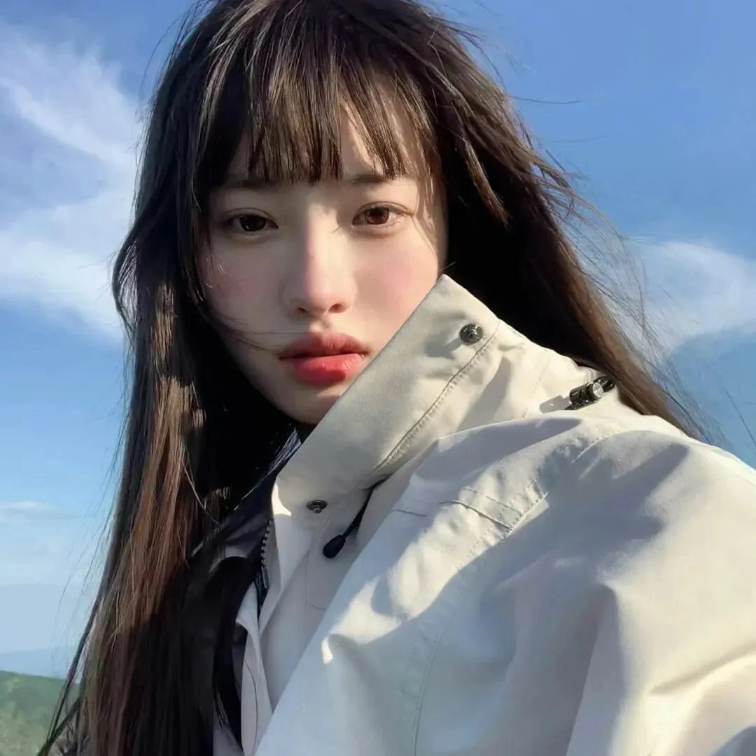 摇滚藏獒蓝色光芒